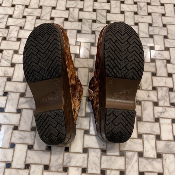 Dansko calf hair Clogs - Picture 3 of 3